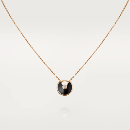 [Love More]AMULETTE ROSE GOLD ONYX NECKLACE