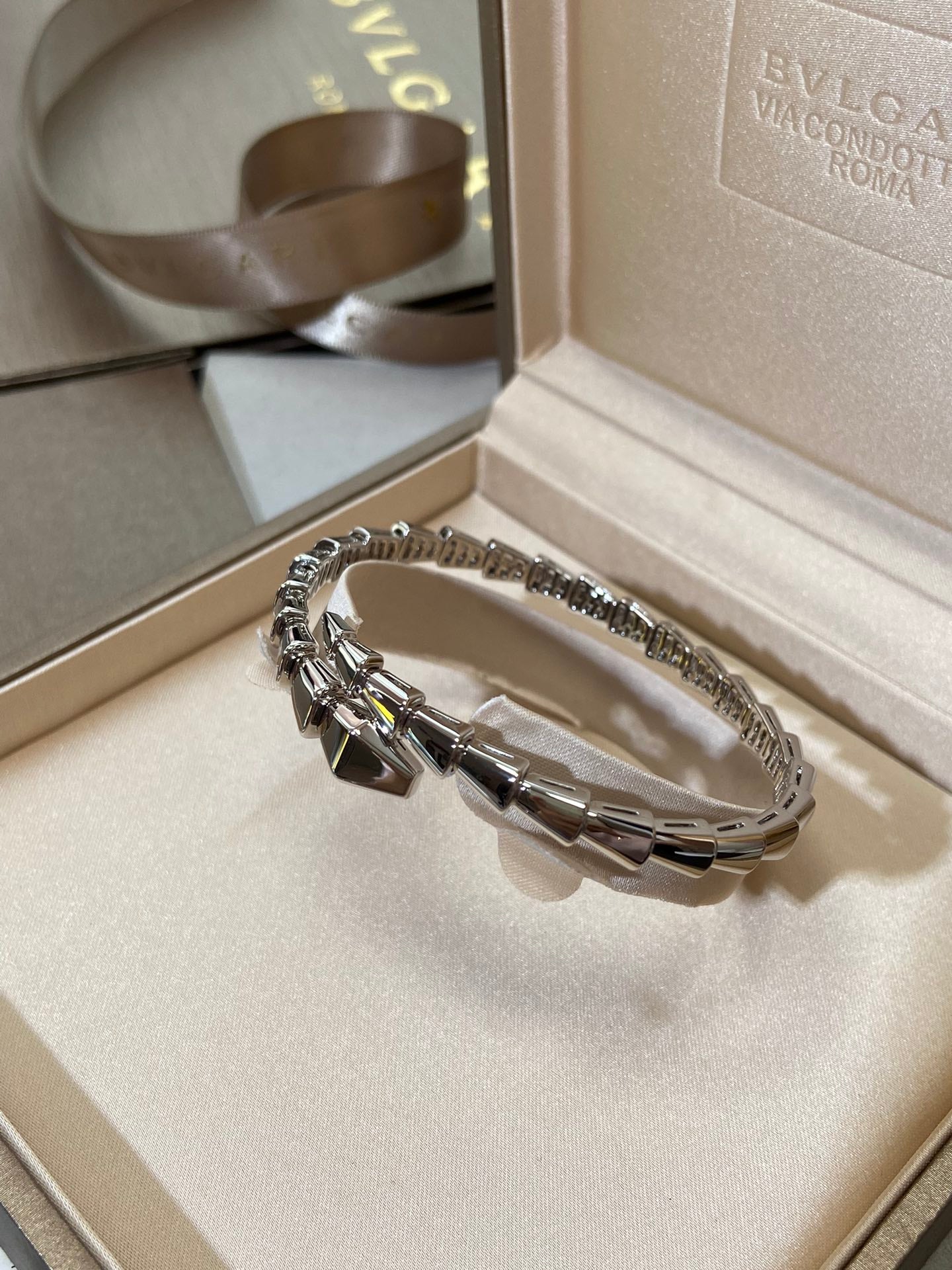 [Love More]SERPENTI VIPER SILVER BRACELET