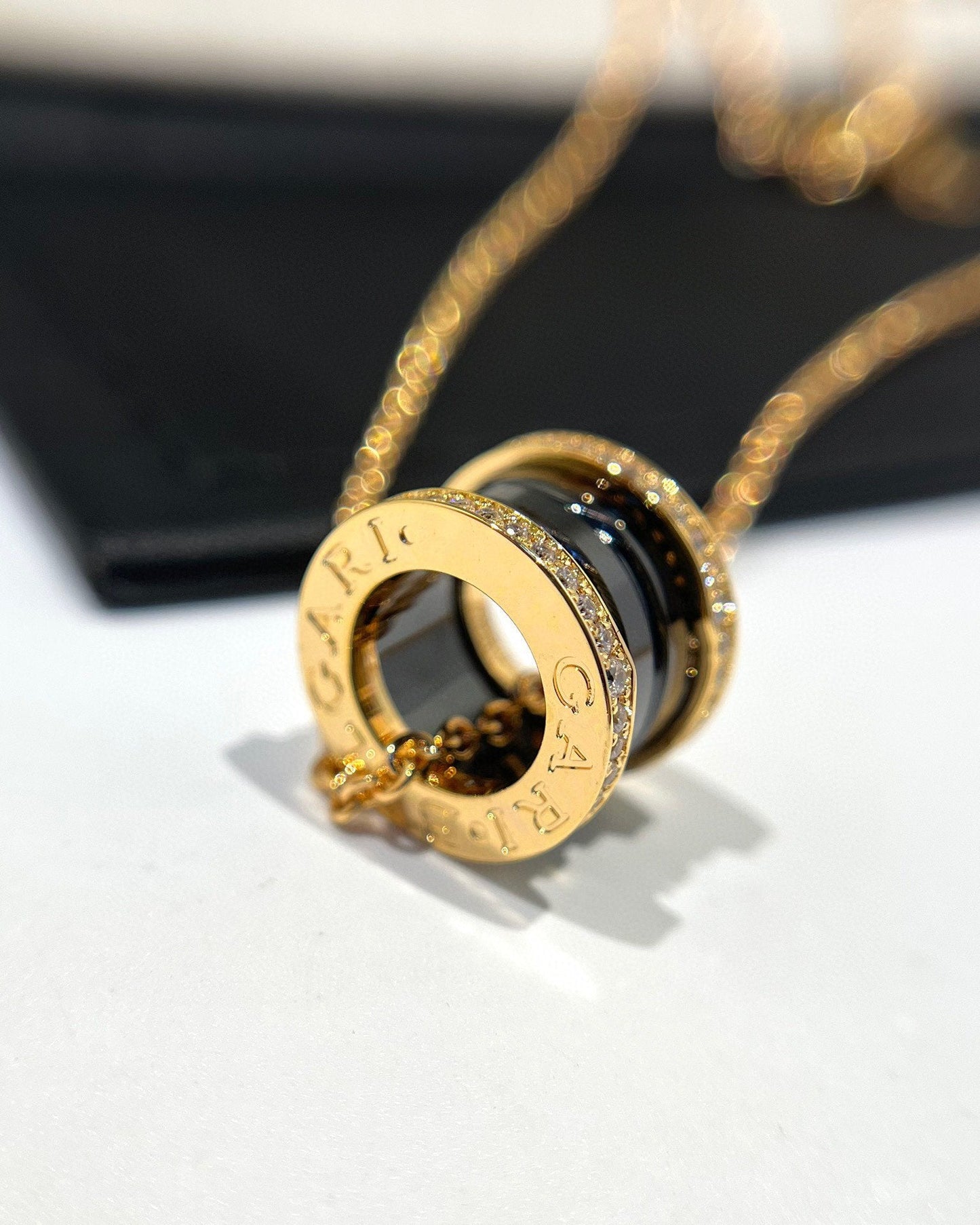 [Love More]ZERO 1 BLACK CERAMIC DIAMOND PINK GOLD NECKLACE